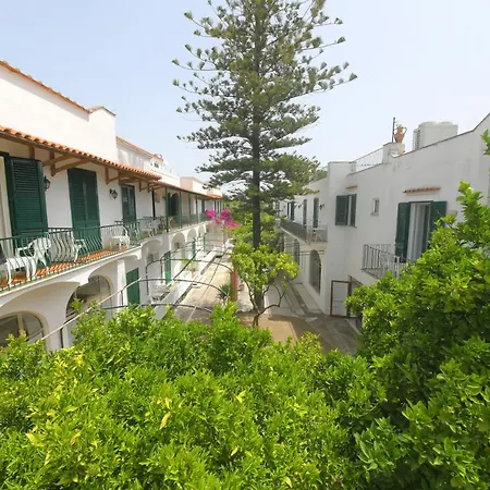 Hotel Pineta Ísquia